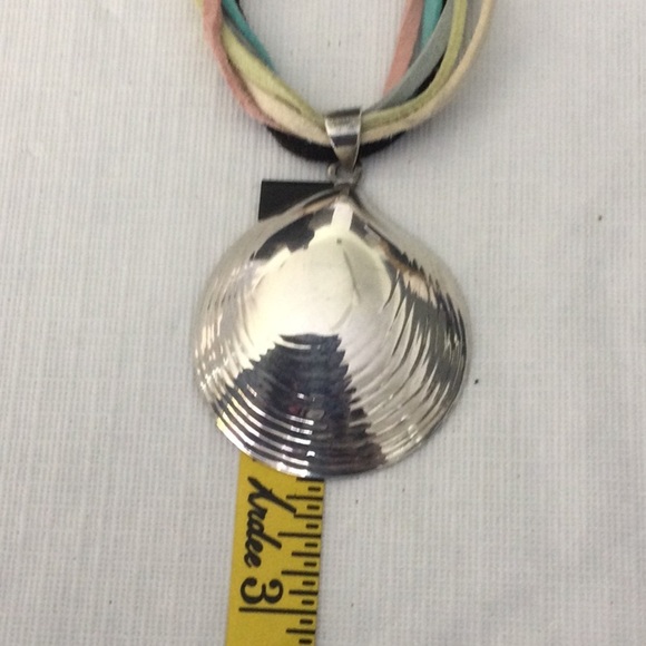 Multicolor rope Sliver Shell Pendant Necklace and Earring Set - Picture 3 of 7